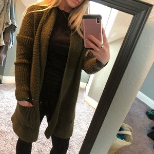 American Eagle Cardigan